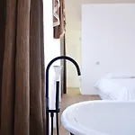 Hotel Lokal Boutique