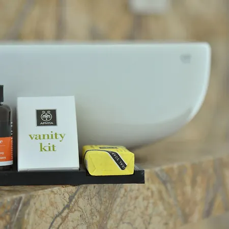 Lokal Boutique 拉纳卡