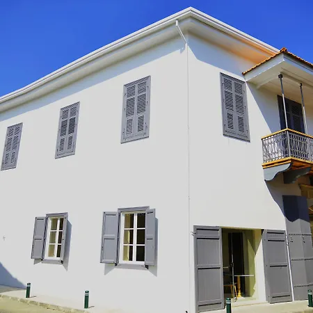 Lokal Boutique 3* Ларнака