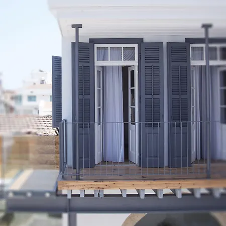 Lokal Boutique 3* Ларнака