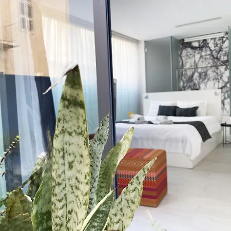 Lokàl Boutique