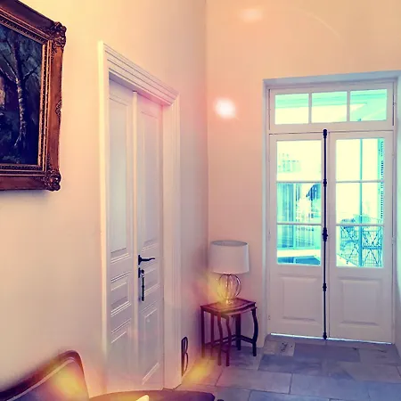 Hotel Lokàl Boutique Larnaca