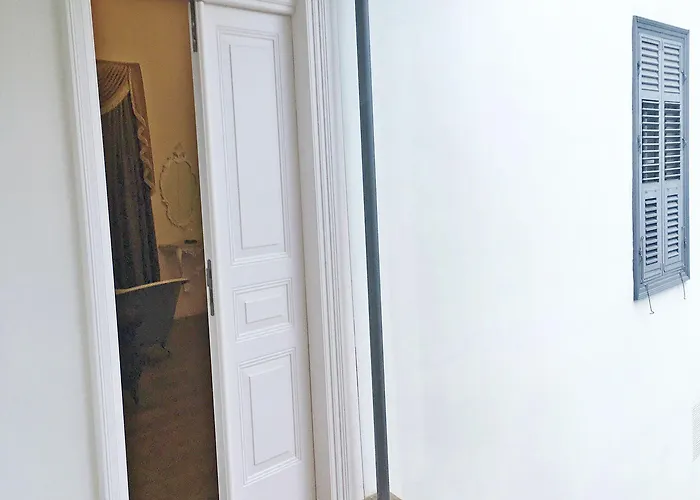 Lokàl Boutique Hotel 3*